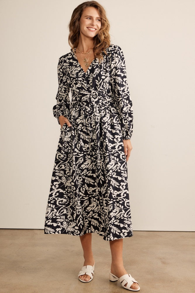 Black Abstract Floral Gathered Front Maternity Midi Dress