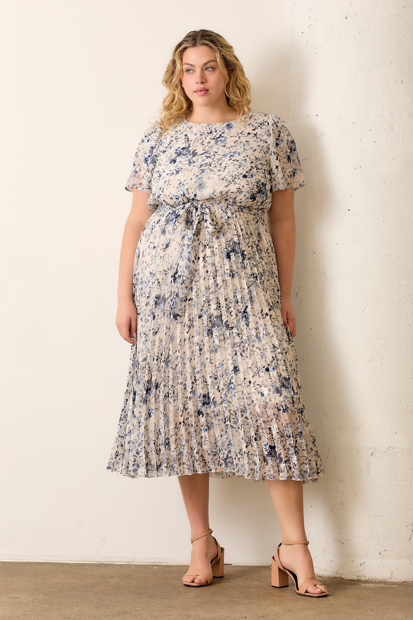 Cream Floral Pleated Maternity Plus Midi Dress