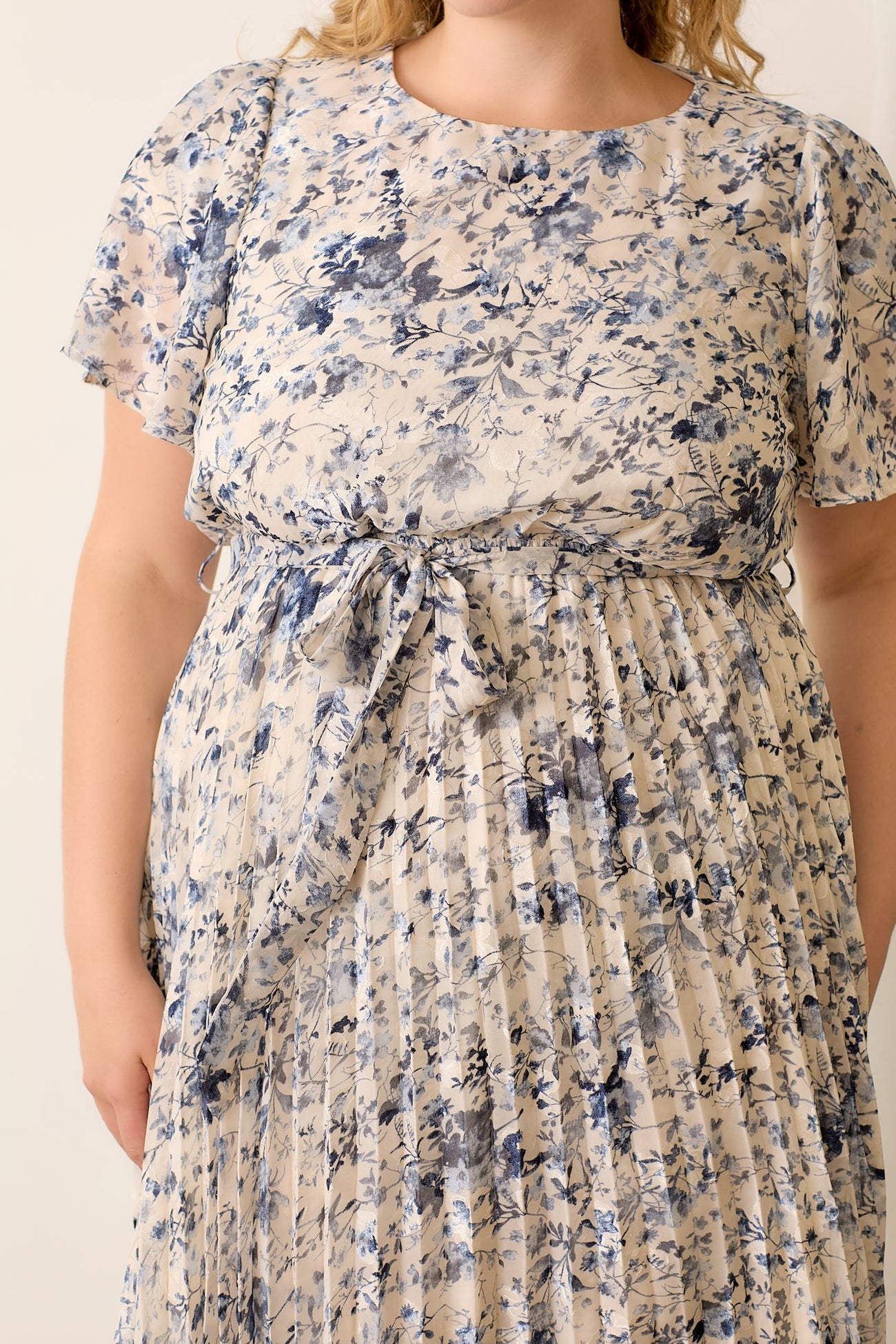 Cream Floral Pleated Plus Midi Dress