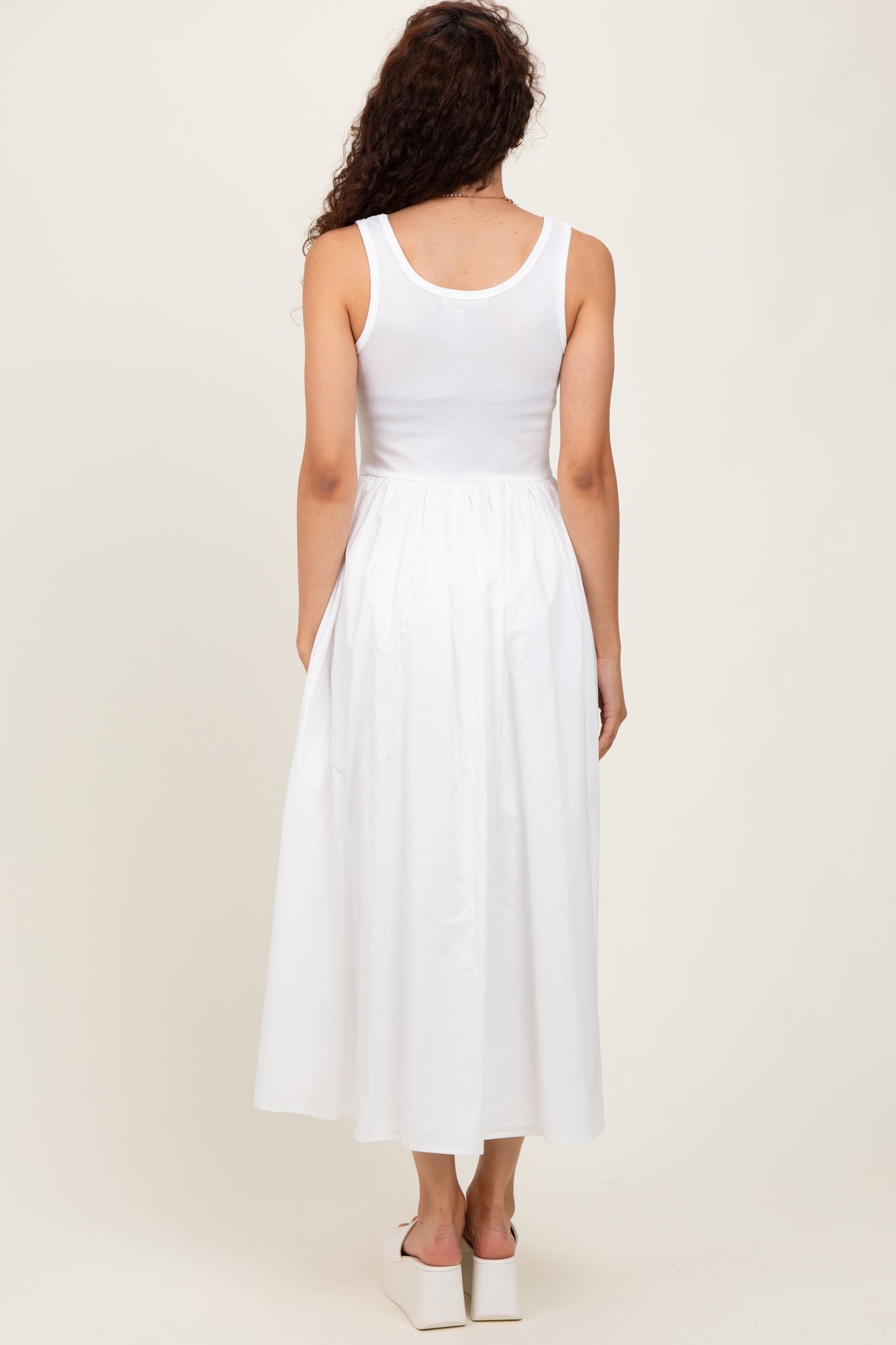 White Scoop Neck Contrast Skirt Maxi Dress