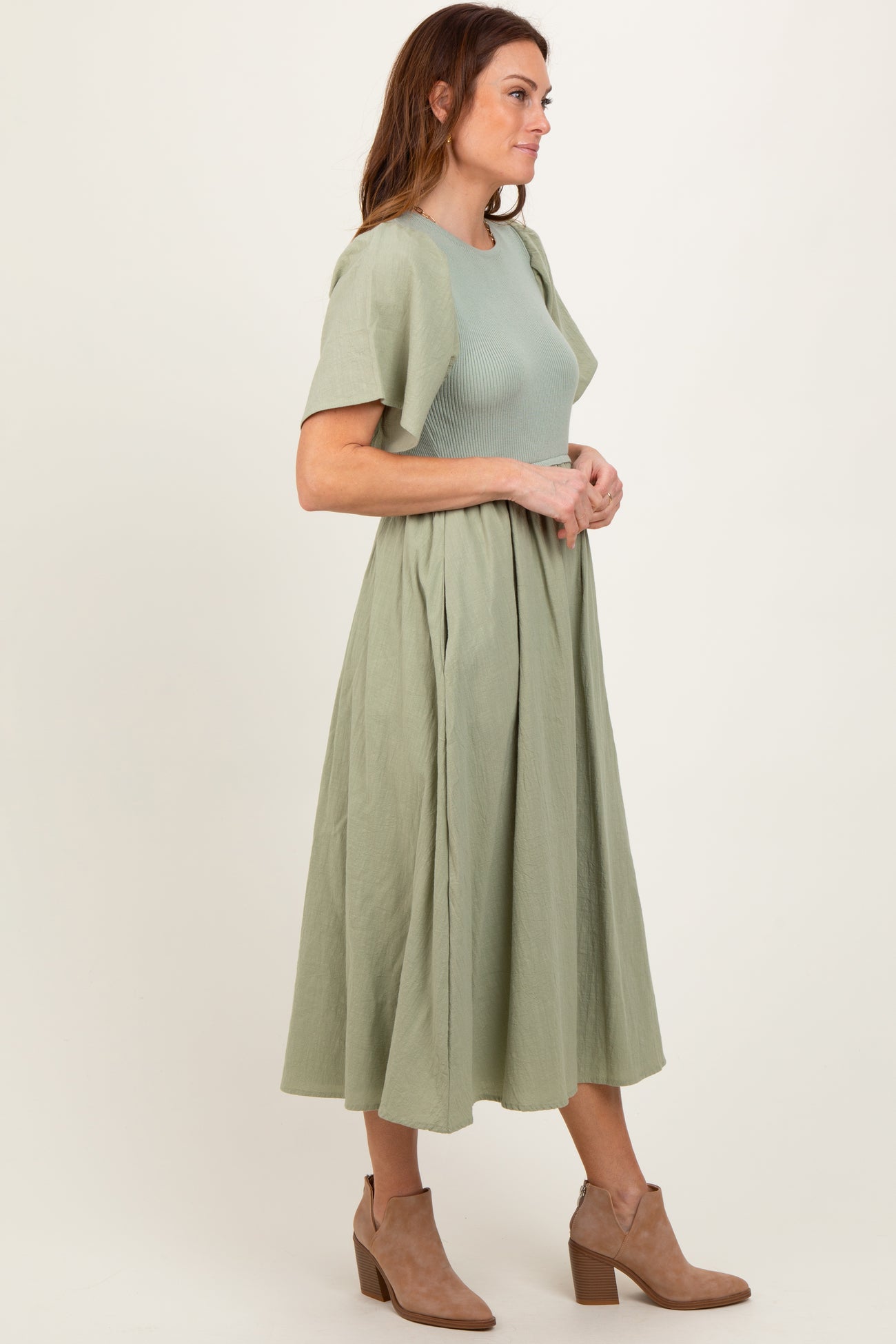 Light Olive Ribbed Knit Contrast Top Midi Dress
