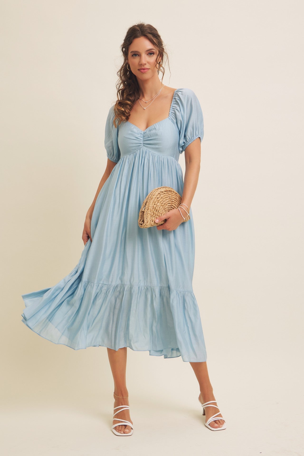 Light Blue Ruched Sweetheart Neck Tiered Maternity Midi Dress