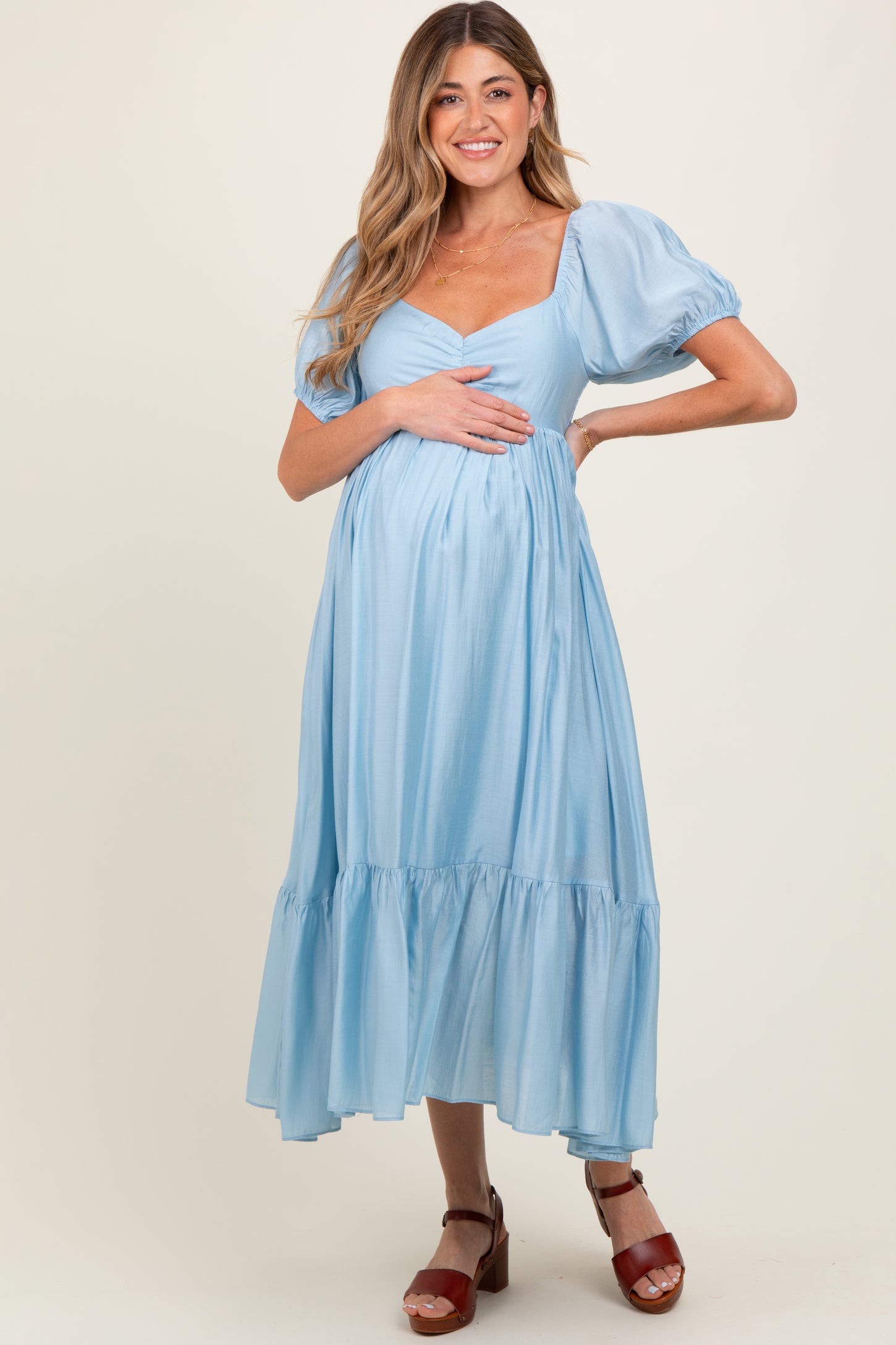Light Blue Ruched Sweetheart Neck Tiered Maternity Midi Dress