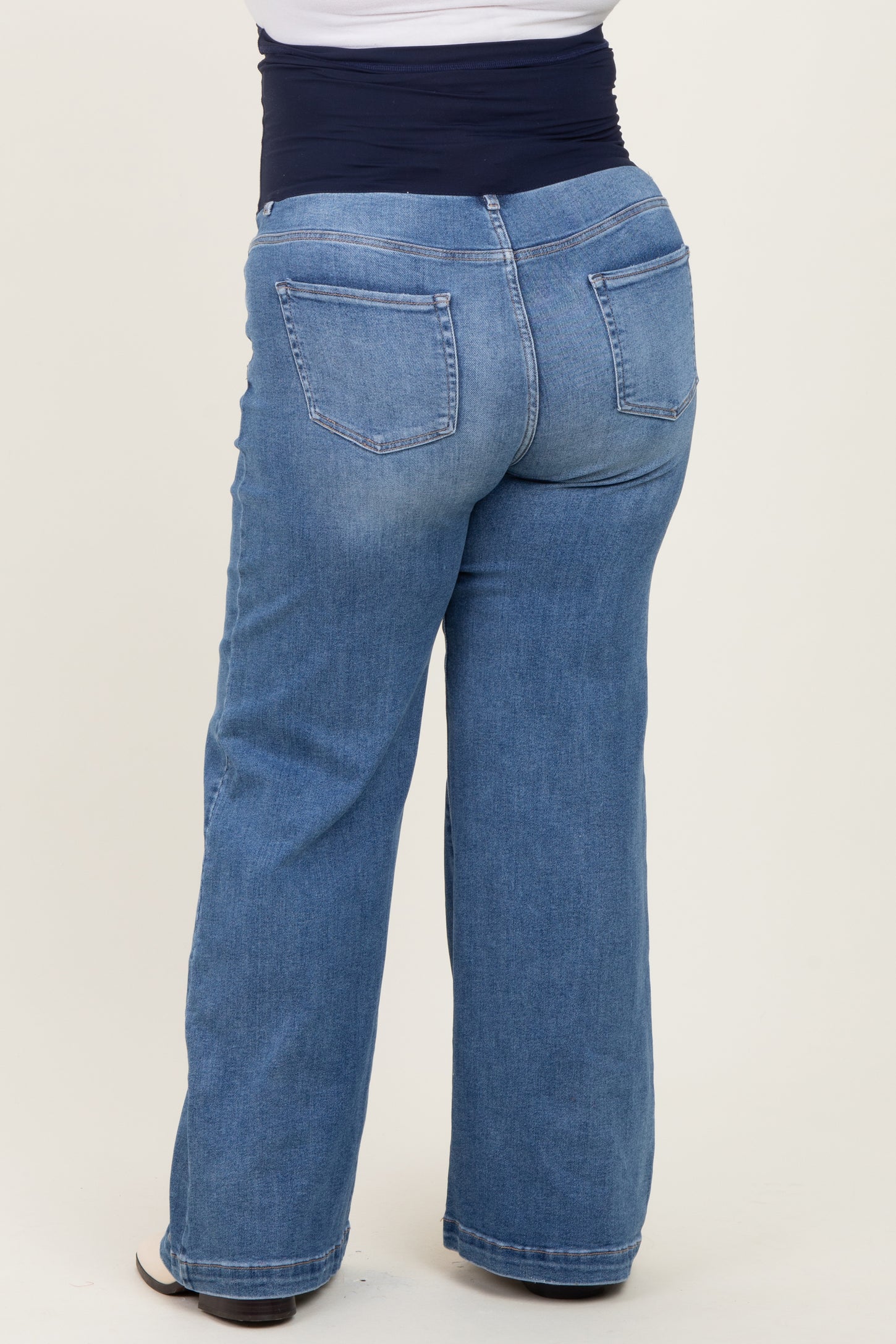 Light Blue Vintage Wash Wide Leg Maternity Plus Jeans