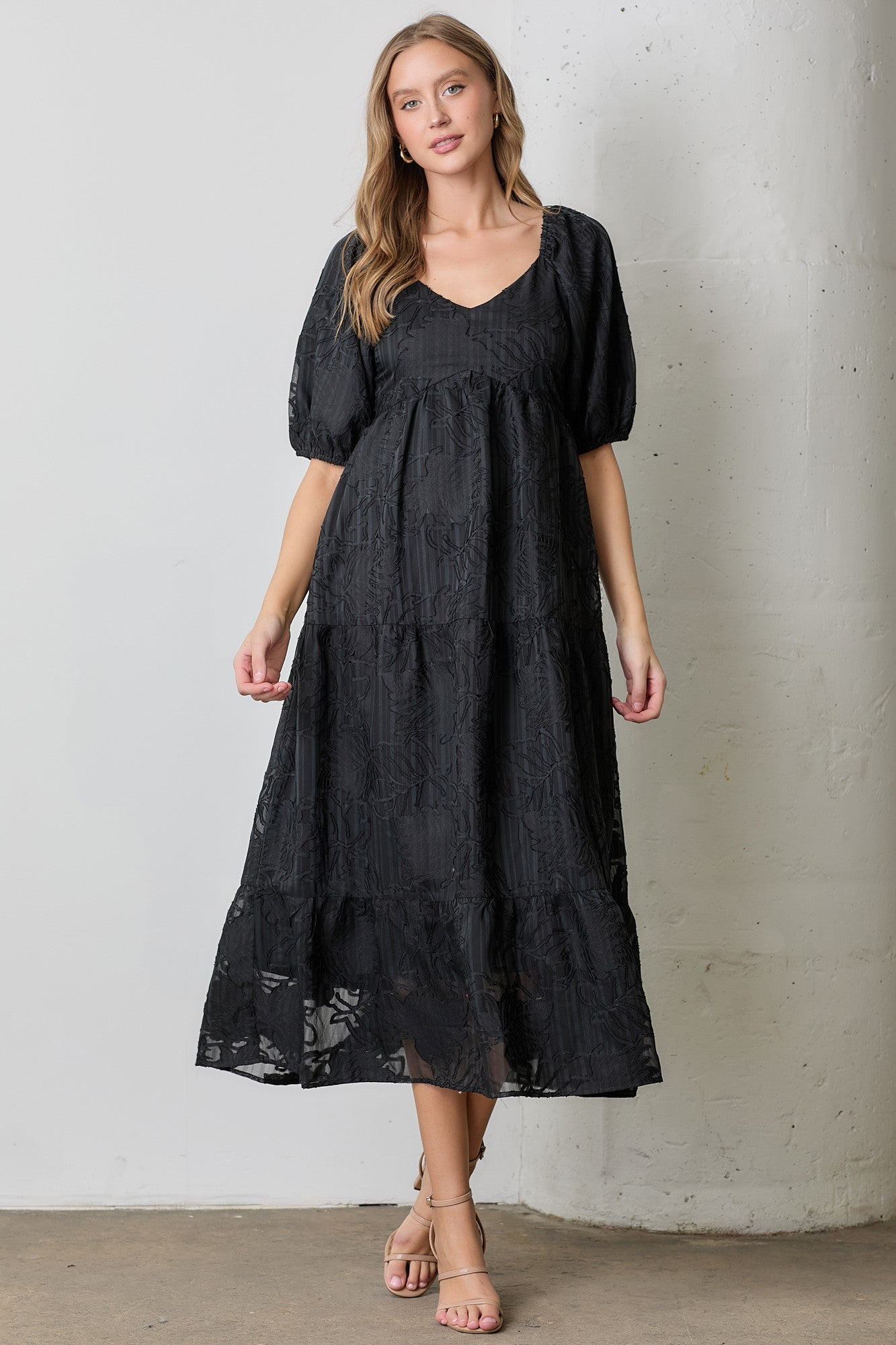 Black Leaf Textured Tiered Midi Maternity Dress
