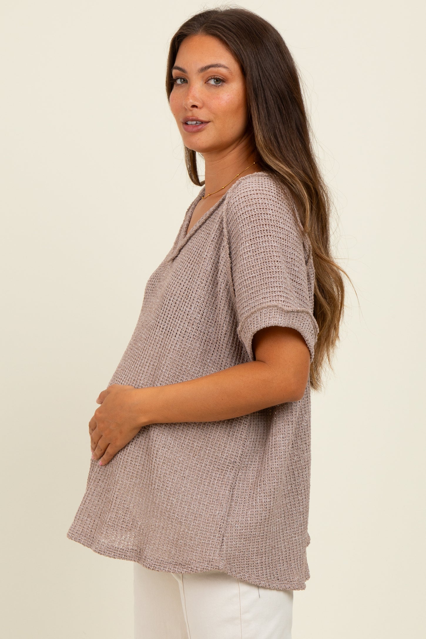 Mocha Short Sleeve V-Neck Solid Waffle Knit Maternity Top