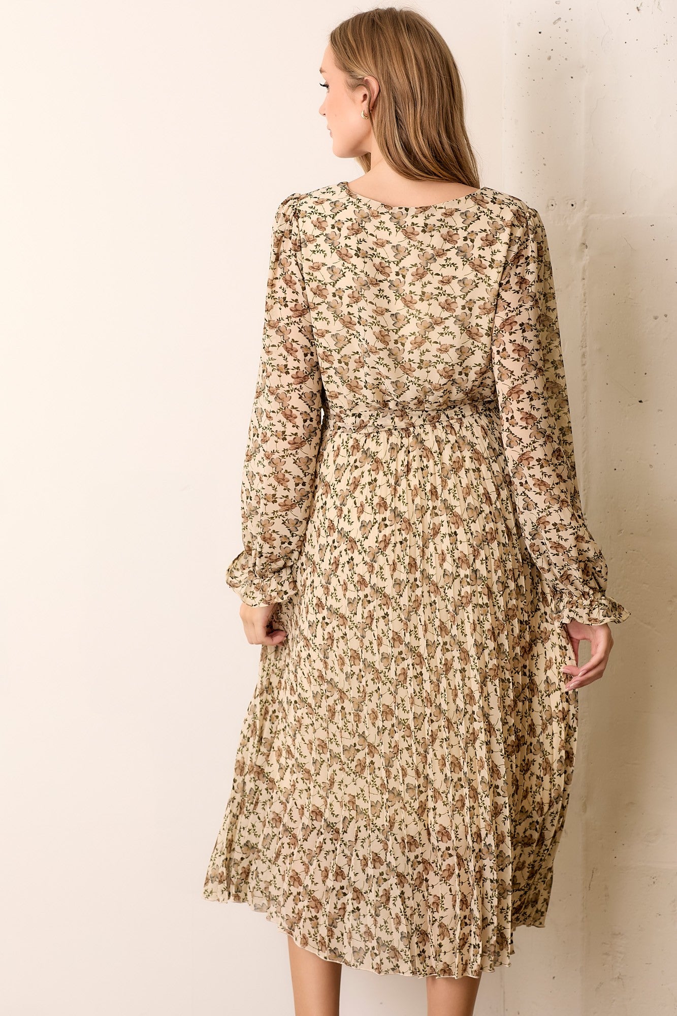 Cream Floral Chiffon Long Sleeve Pleated Midi Dress