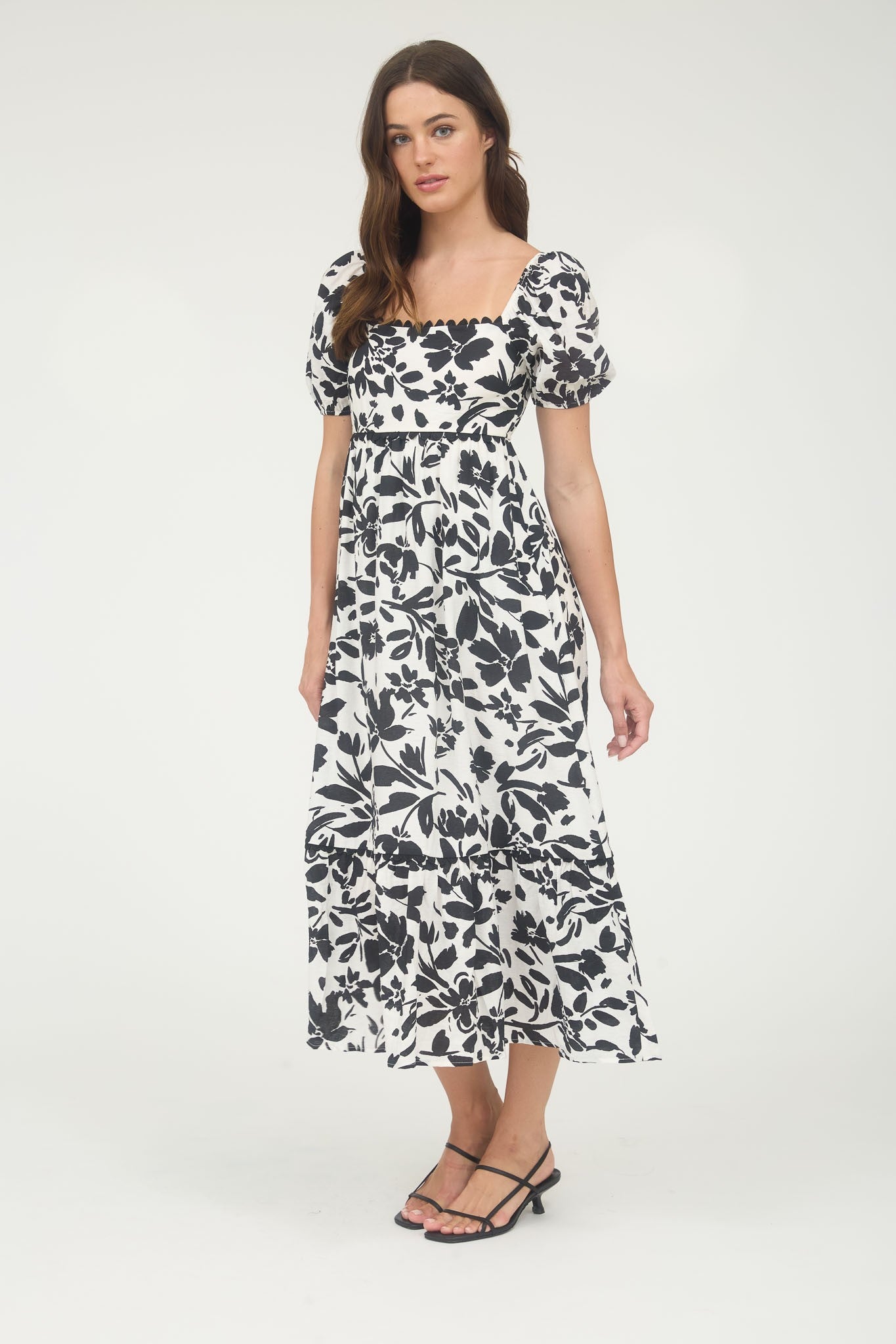 Black Floral Scallop Trim Puff Sleeve Midi Dress