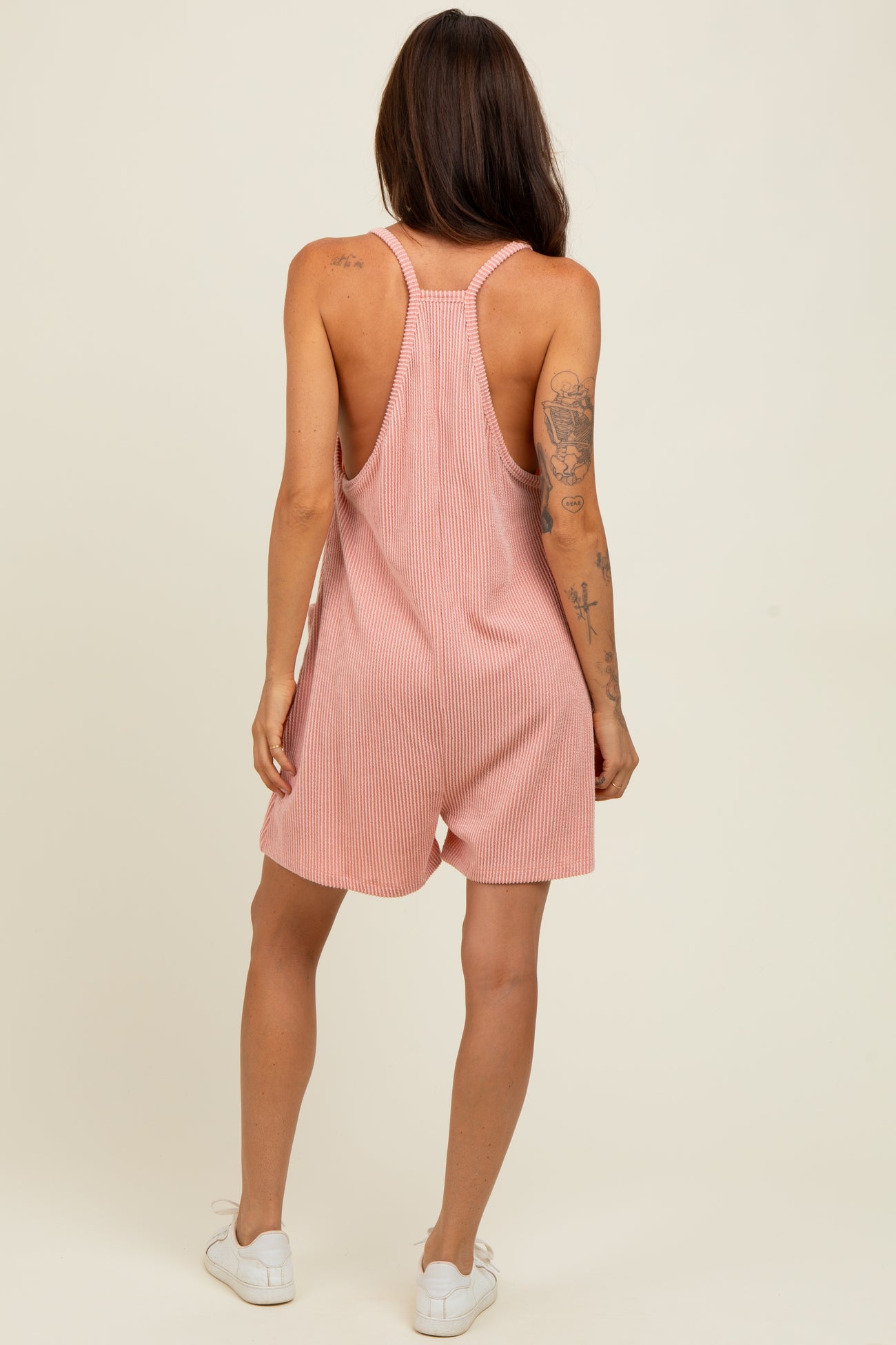 Mauve Solid Ribbed V-Neck Sleeveless Front Pocket Romper
