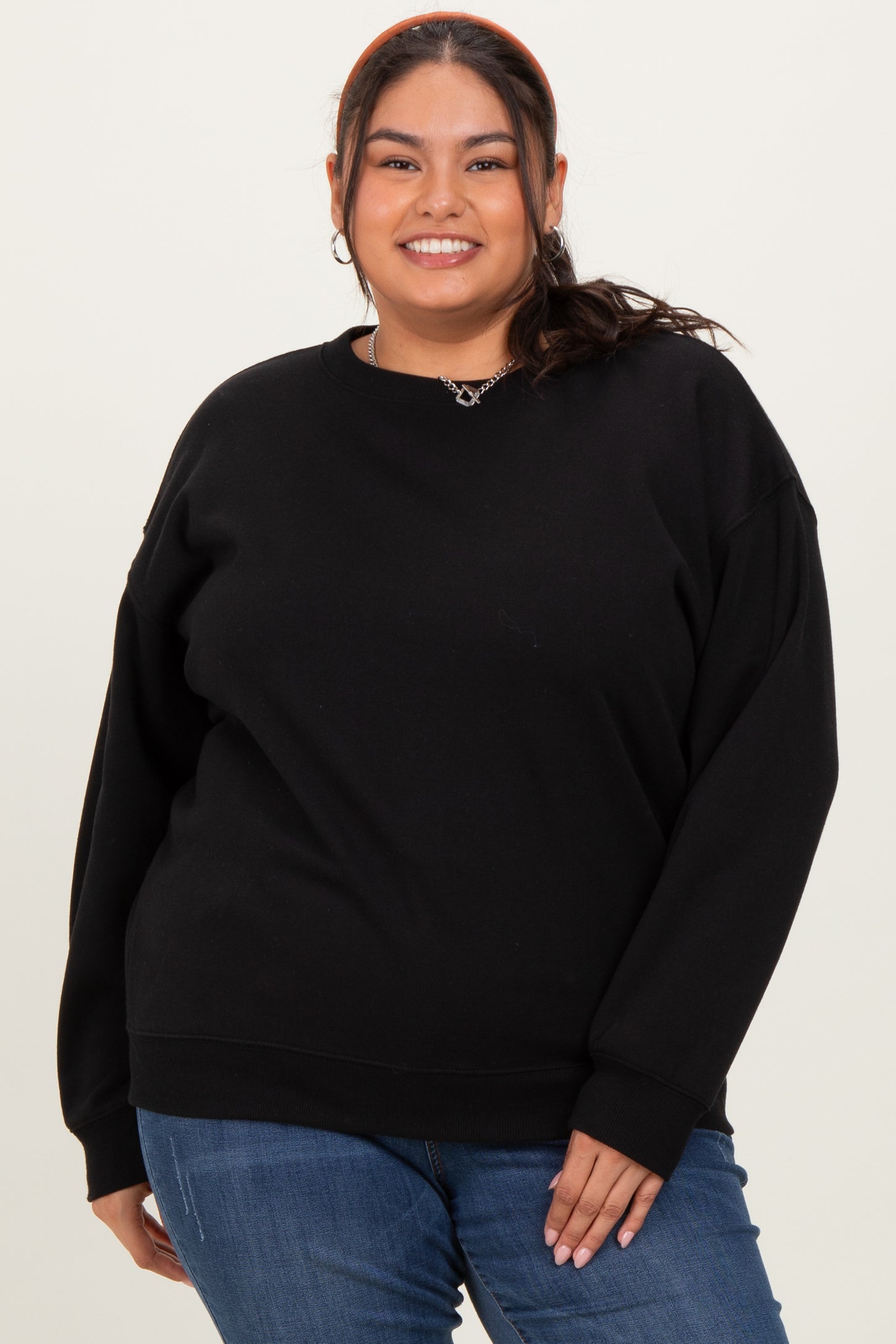 Black Basic Fleece Crewneck Maternity Sweatshirt