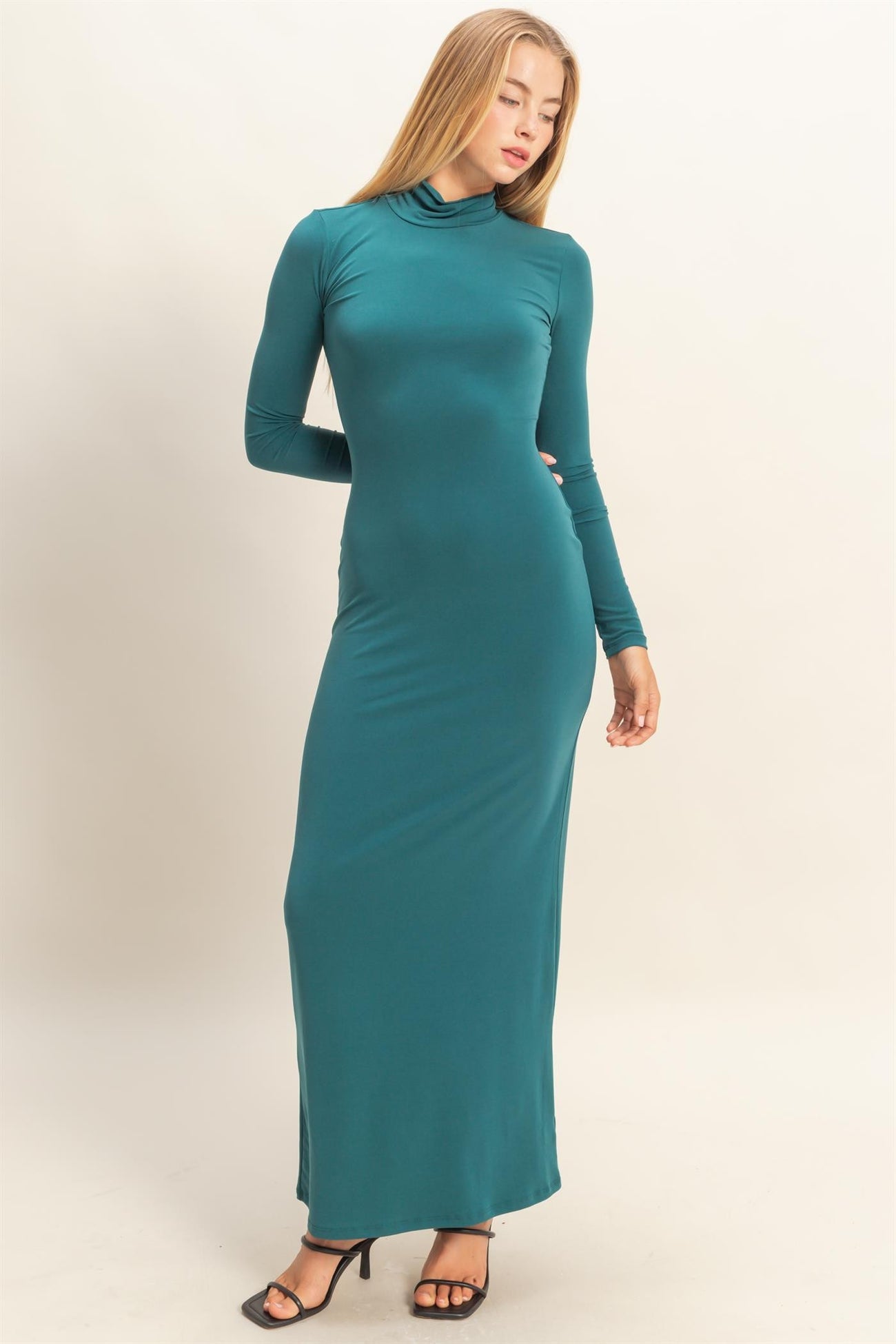 Green Turtleneck Long Sleeve Maternity Maxi Dress