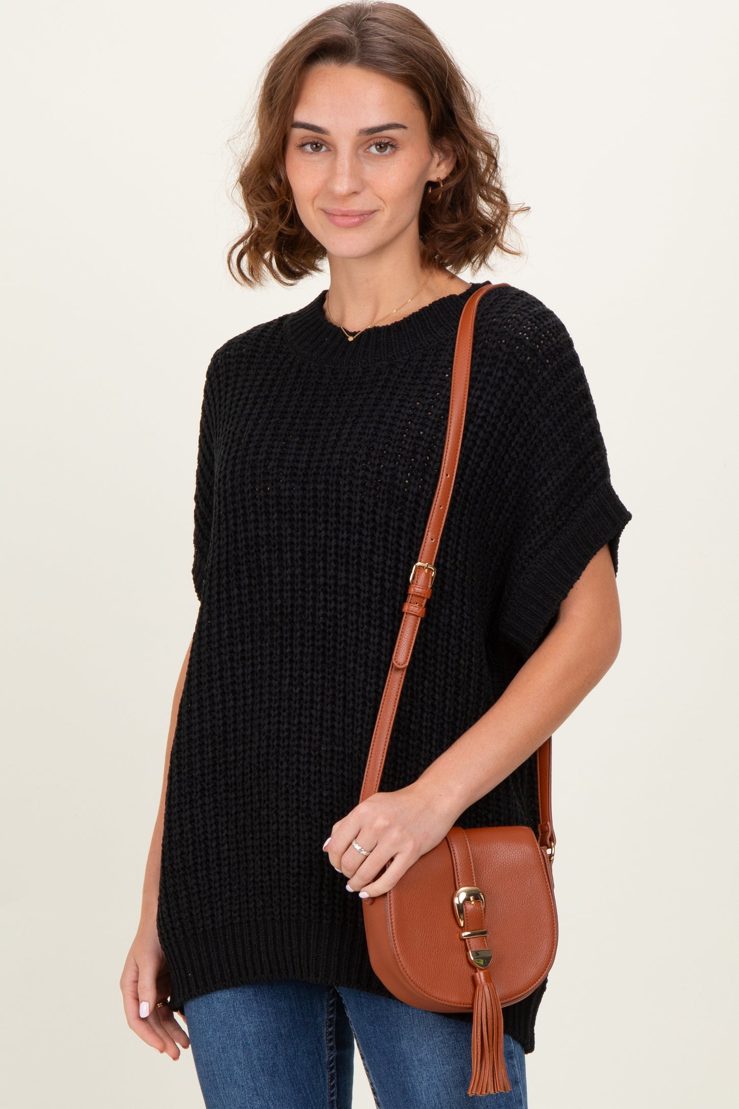 Black Short Sleeve Round Neck Sweater