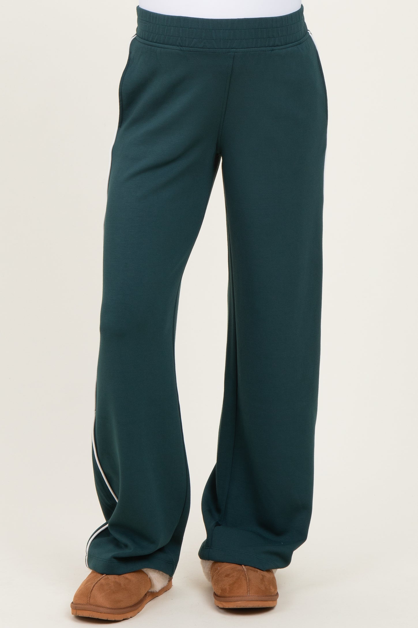 maternity wear green wide-leg sweatpants with a relaxed fit and side stripe detail