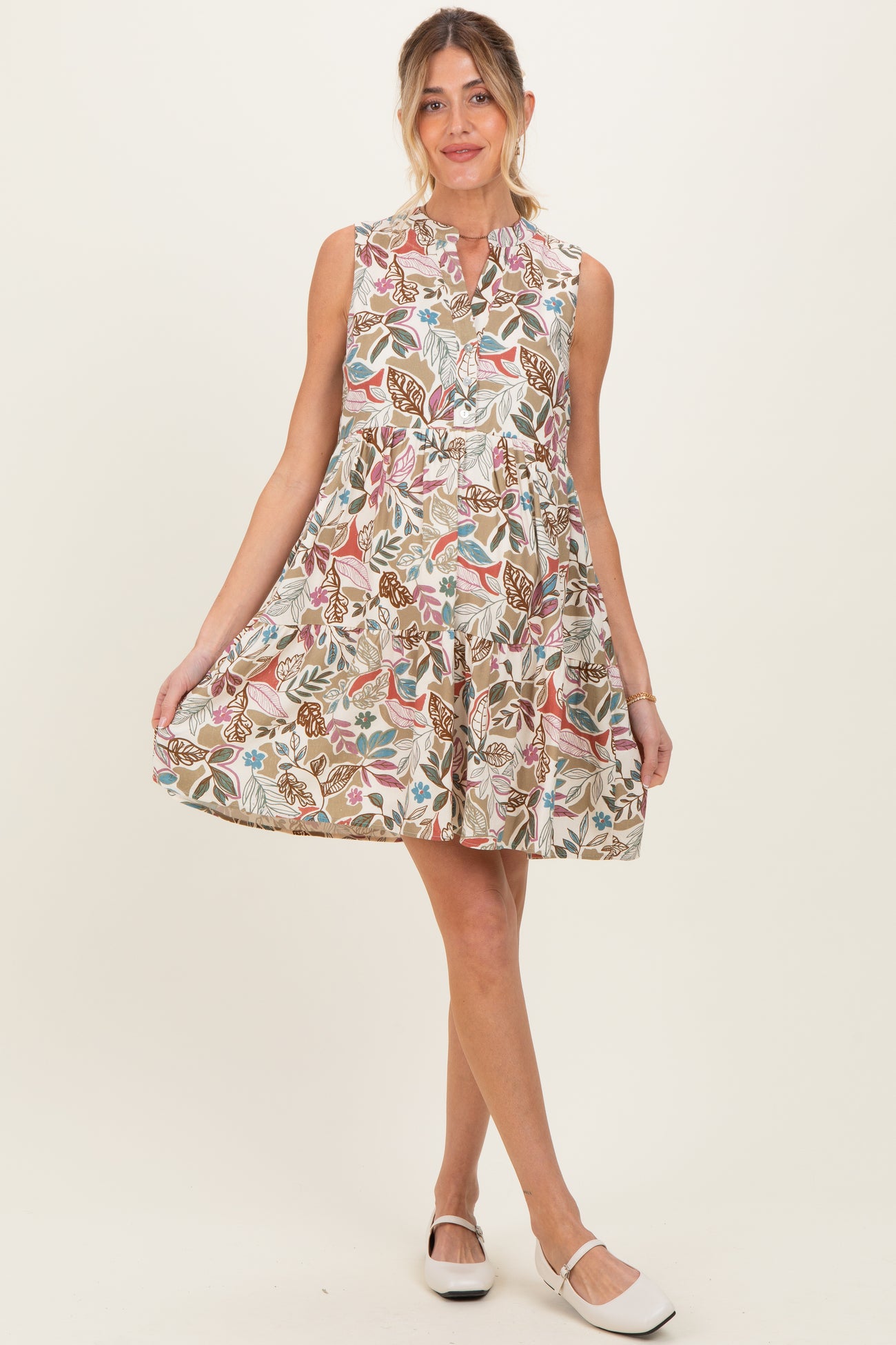 Multicolor Leaf Print Sleeveless Tiered Maternity Dress
