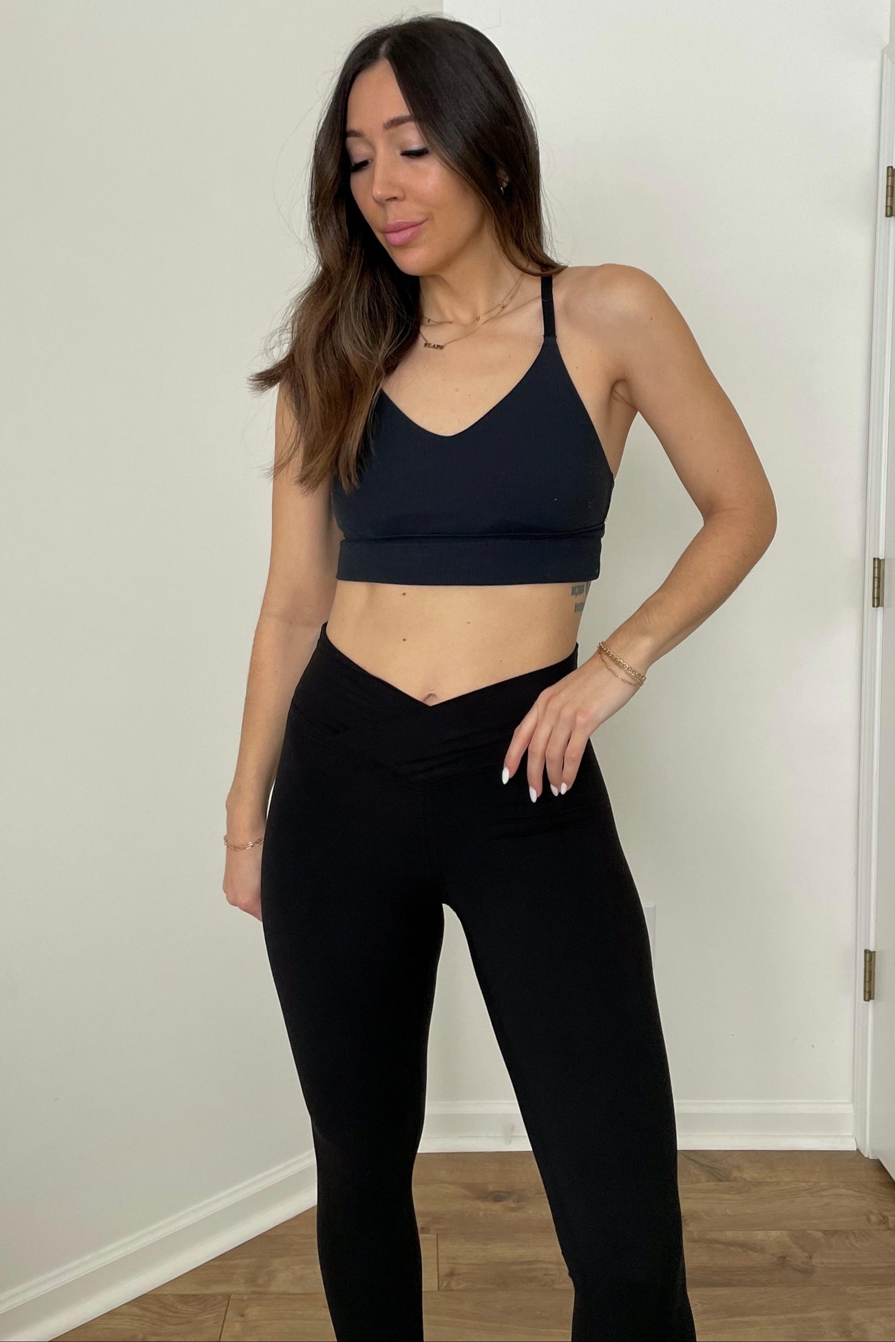 Black V-Waist Leggings