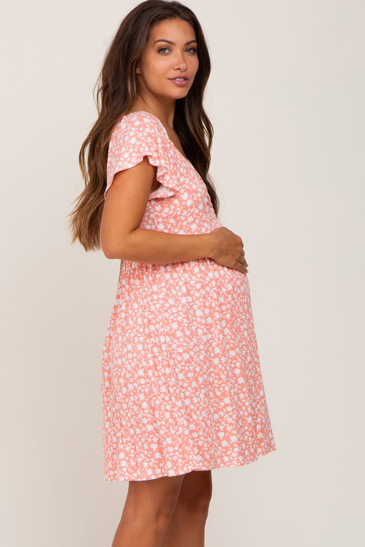 Coral Floral Ribbed Sweetheart Neck Ruched Front Maternity Dress