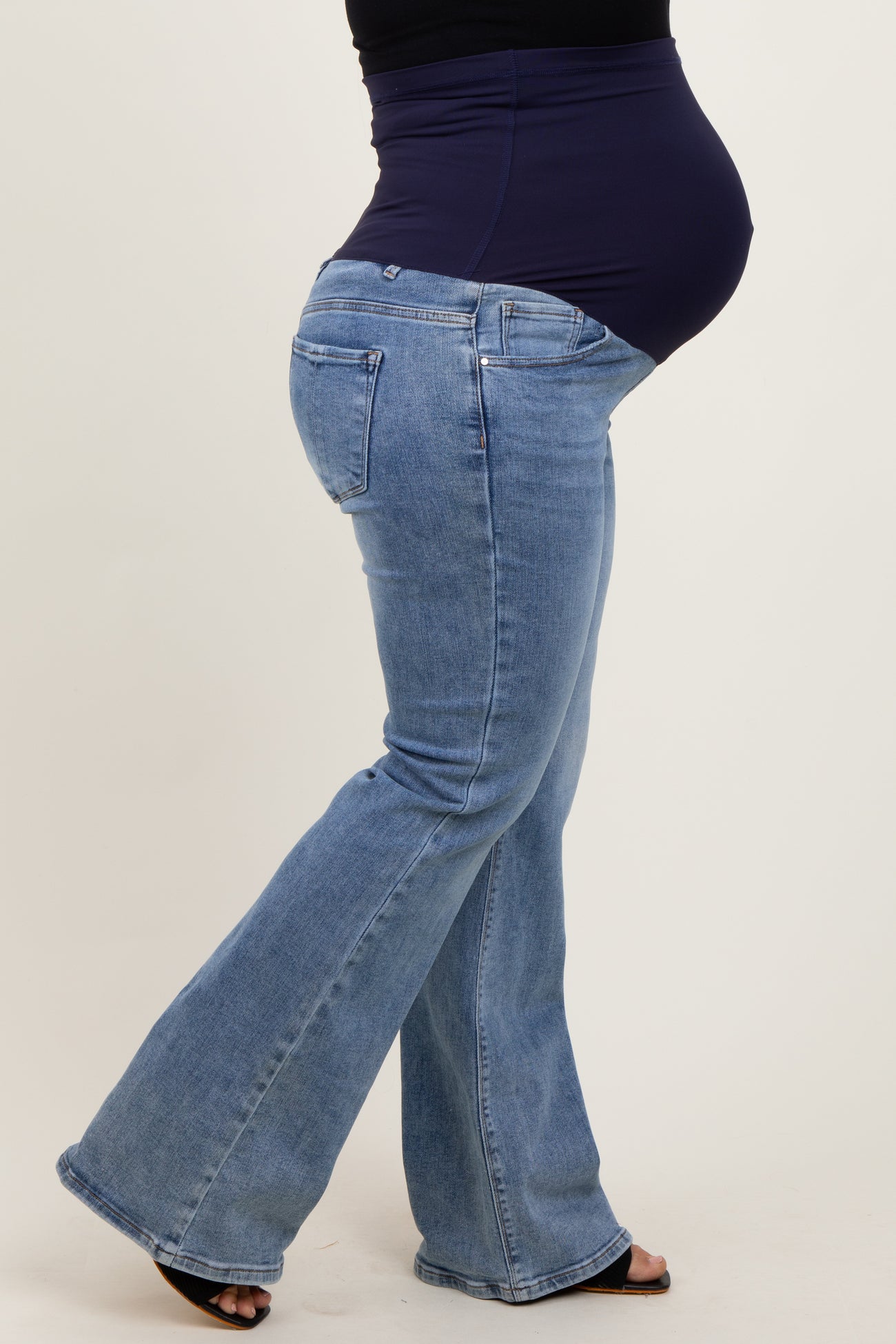 Blue Vintage Wash Flare Leg Maternity Plus Jeans
