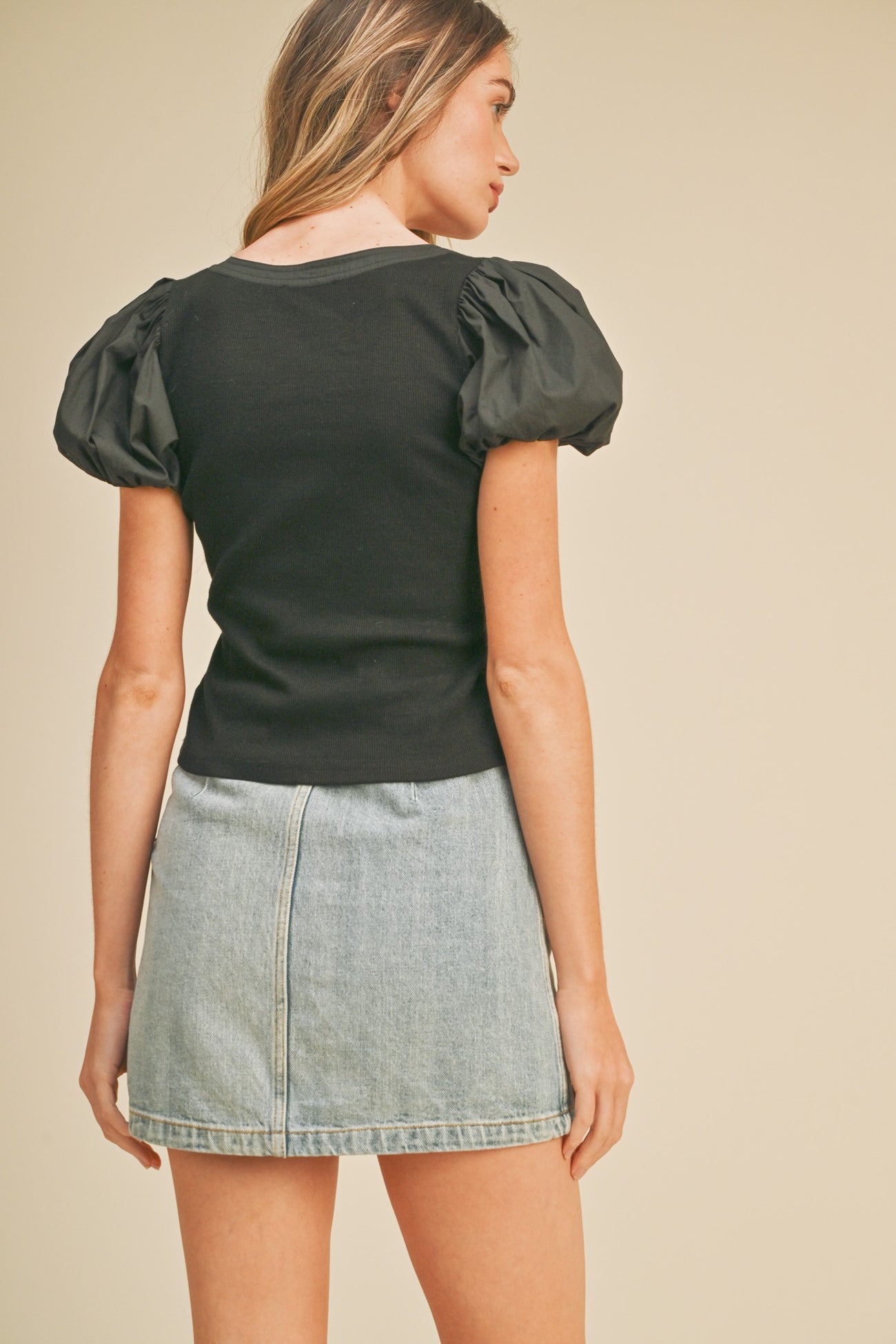 Black Ribbed Knit Contrast Puff Sleeve Top